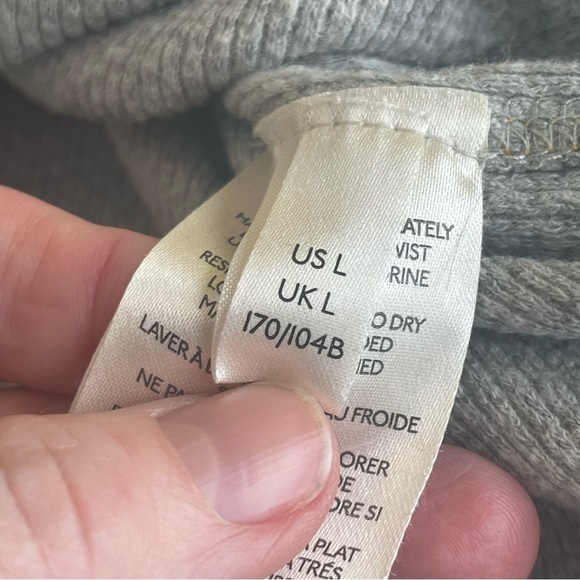 Free People In The Mix Cuff Top Jersey style Gray Large fits Small - Picture 10 of 14